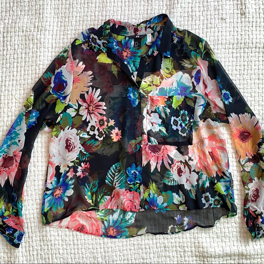 H&M | flower blouse